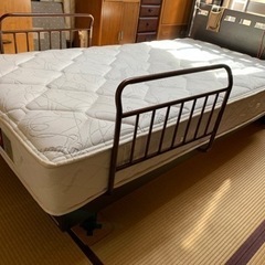 【無料】高級ベッド用　美品　マットレス　スランバーランド