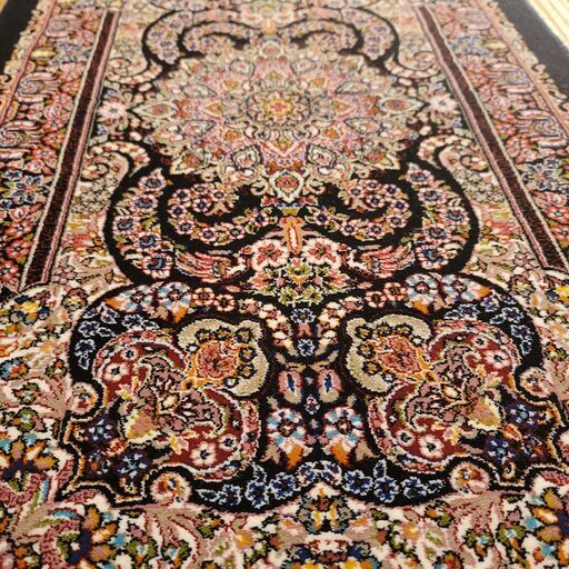 その他 Persian Carpet Wool Made in Iran 50 x 84 cm (Limited quantity) (approx. 1.5 kg)