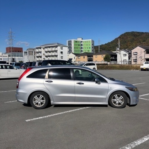 ホンダ ストリーム Rsz 4wd 7人乗 車検残あり 7人乗り Tof 甲府のストリームの中古車 ジモティー