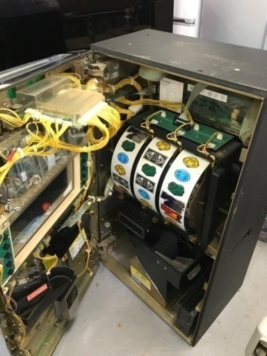 新入荷！！実働スロット機☆えこりっちはいつもお安く♪