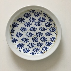 【ネット決済】瀬戸焼　藍色花模様手書きのお皿５枚
