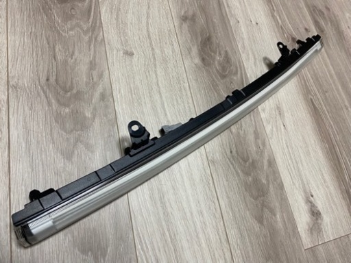 ムーブカスタムLA150S ダイハツ純正 フロントグリルイルミネーション ホワイト