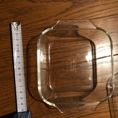 ガラスのお皿4枚セットの画像