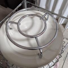 ご購入者様決定しました☆美品☆丸型ストーブガードデラックスタイプ・ダッチオーブンスタンドのセット