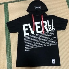 【ネット決済・配送可】EVERLAST（エバーラスト）のフード付...