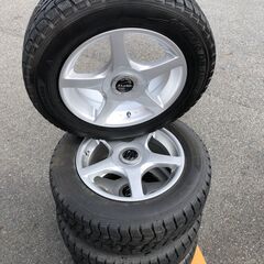 ダンロップ＞ スタッドレスタイヤ 195/65R15 ホイール付き！ カー用品 4本