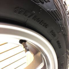 ＜ヨコハマ＞　スタッドレスタイヤ　175/80R16 ホイール付き！