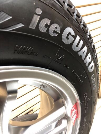 ＜ヨコハマ＞　スタッドレスタイヤ　175/80R16 ホイール付き！