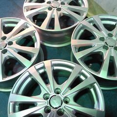 未使用 4本【スバル PCD100 トヨタ】 16インチ プリウス 86 レクサスCT ウィッシュ レガシィ フォレスター インプレッサ エクシーガ