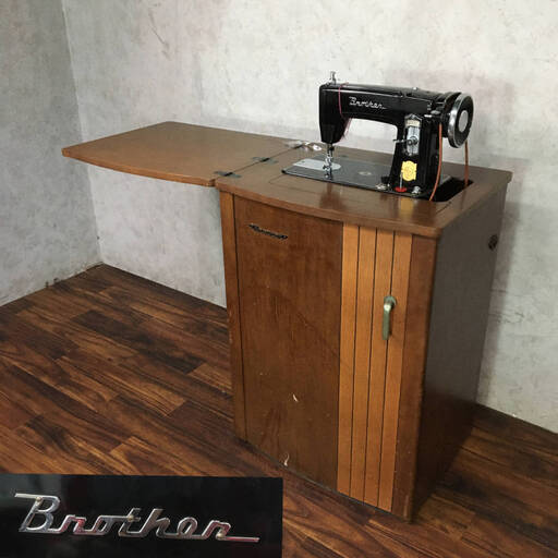 ⭕⭕⭕TH1/95　BROTHER ブラザーミシン 脚踏みミシン ケース作業台 職業用 ハンドクラフト 裁縫 Brother Sewing Machine 黒 ブラック⭕⭕⭕