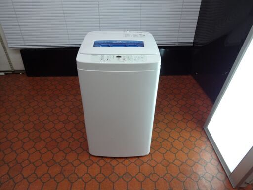 ID 988562　洗濯機ハイアール4.2Kg　２０１５年製　JW-K42H