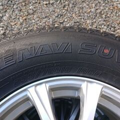 235/70-16 スタッドレスタイヤ、ホイールセット