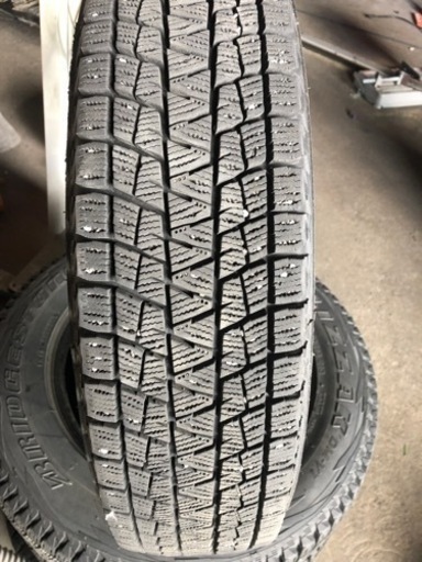 ブリヂストン　175／80r16 ジムニー　スタットレス