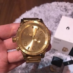 ニクソン　ゴールド　腕時計！