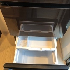 新品、未使用の冷蔵庫