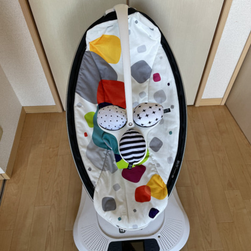 ４moms mamaRoo 電動バウンサー ママルー