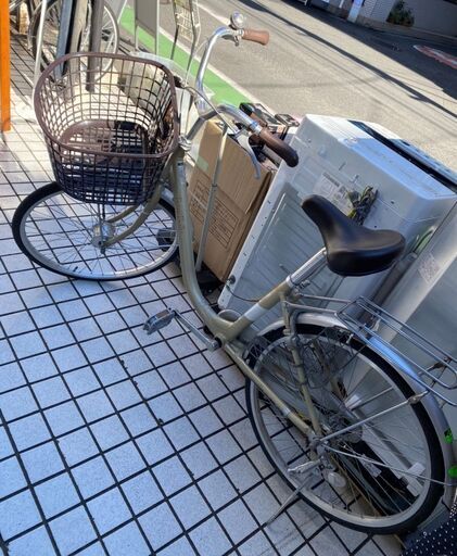自転車　通勤　通学　ブラウン