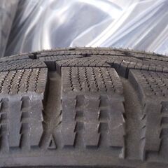 早めに処分したいので値下げします!2020年41週製造 スタッドレス215/60R16　4本セット※アルファード、オデッセイ等に!