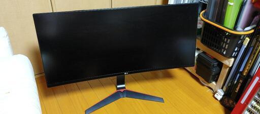 LG 34インチ曲面ワイドモニター　UC70GA 中古美品