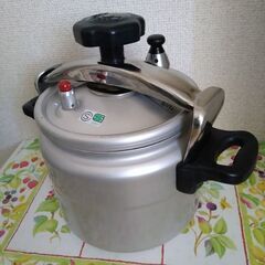 圧力鍋3.5L（中古美品）