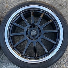 エスカーダ　18インチ　7.5j pcd114.3