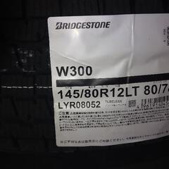 2021年製BSスタッドレス　W300 145/80R12 80/78N 新品スタッドレス中古スチールホイール組　軽トラ軽バス