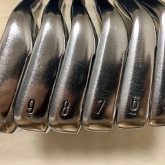 最終値下げ！名器 キャロウェイ レガシーブラック2011 アイアンPW〜5(6本セット)