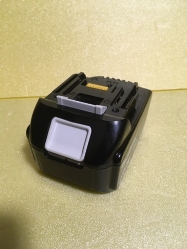 マキタ 18V 5A バッテリー ③