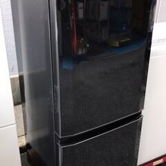 ☆中古 激安！！￥11,800！！＜目玉商品！＞MITSUBISHI　146㍑2ドア冷蔵庫　家電　2016年製　MR-P15EA-KK型　幅48cmｘ奥行60cmｘ高さ121cm　【BBK095】-真鍮ウォレットチェーンスレイヤーSLAYER 約５０㎝