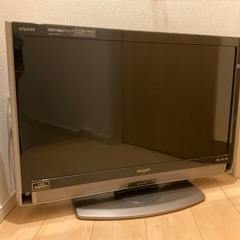 無料　シャープ32インチ液晶テレビ