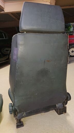 スパイダルコシート 三菱ジープ用シートレール付 本物 