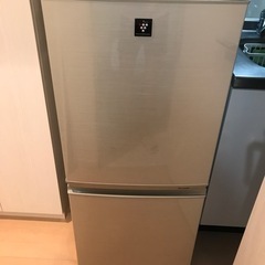 2011年製シャープ冷蔵庫をお譲り致します