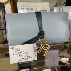 Chloe アルファベット　カーフスキン長財布　チャーム【M】付　