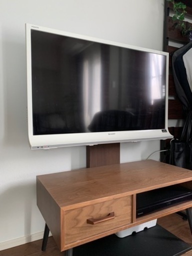 SHARP 大画面液晶テレビ 本体(AQUOS LC-40J9)リモコン付き Amazon | シャープ 40V型 フルハイビジョン 液晶テレビ ホワイト