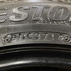 BS BLIZZAK VRX 215/50R17 17インチ スタッドレス 4本 ウィッシュ リーフ エクシーガ レヴォーグ VOLVO/S60/V60等　(TH496)クレジットカード QRコード決済可能