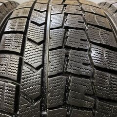 DUNLOP WINTER MAXX WM02 205/55R16 16インチ スタッドレス 4本 バリ溝 アベンシスワゴン カローラ ヴォクシー等　(TH498) クレジットカード QRコード決済可能