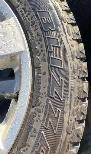 ⛄215/60R17❄️BLIZZAK！BRIDGESTONE製日産純正アルミホイール付 