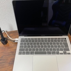 【極値下げ！】シルバー MacBook Air 2020 8GB...