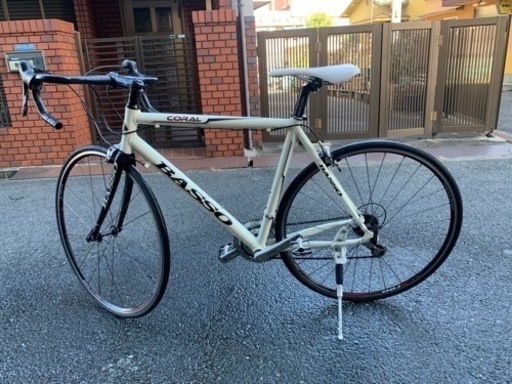 バッソ コーラル　中古車BASSO CORAL