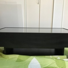 IKEA ローテーブル　ガラステーブル