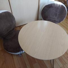 ニトリ 丸テーブルと座椅子2個