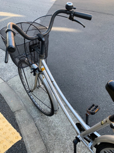 自転車　シルバー