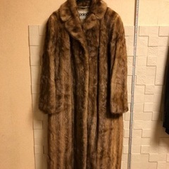 毛皮のコート！木下物産？