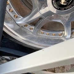 〔取引中〕ロデオドライブ18インチ139.7ピッチ6穴4本セット