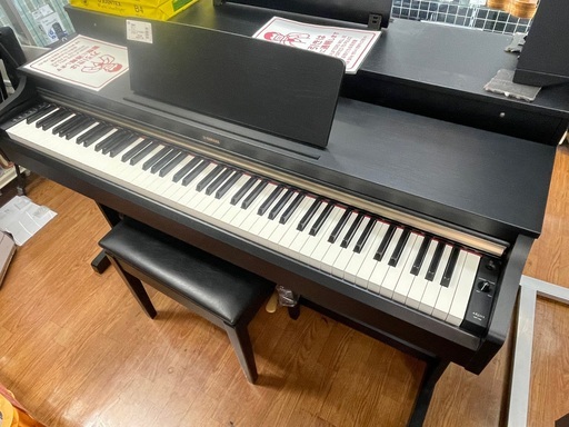YAMAHA 電子ピアノ　YDPー162 スツール付　 2015年製