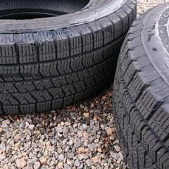 交渉中！冬の怪物【2018年製】215/65/16 冬タイヤ 4本セット