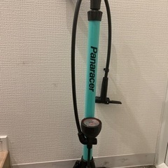 SREAR クロスバイク(ライト、空気入れ、ワイヤーロック付き) SREAR クロスバイク(ライト、空気入れ、ワイヤーロック付き)
