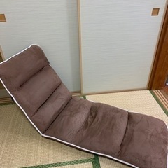 リラク低反発座椅子　リクライニング　¥11,000の品