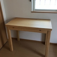 IKEA 机   ダイニングテーブル　