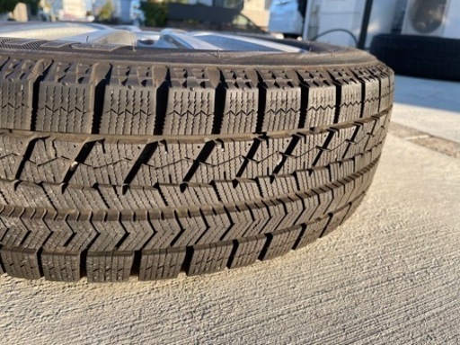 スタッドレスタイヤ　155/65R14 75Q ブリザック　4本